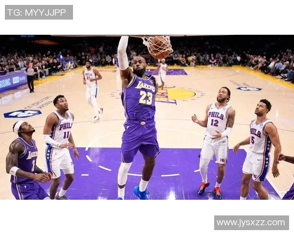 绝境救主！里夫斯35分封神，湖人胜76人，东契奇伤退埋隐患！