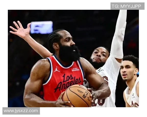 骑士经理爆料哈登主动选择他们为理想下家 快船上个月联系探讨交易